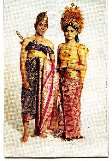  Pakaian  Adat  Bali  nilatheresias